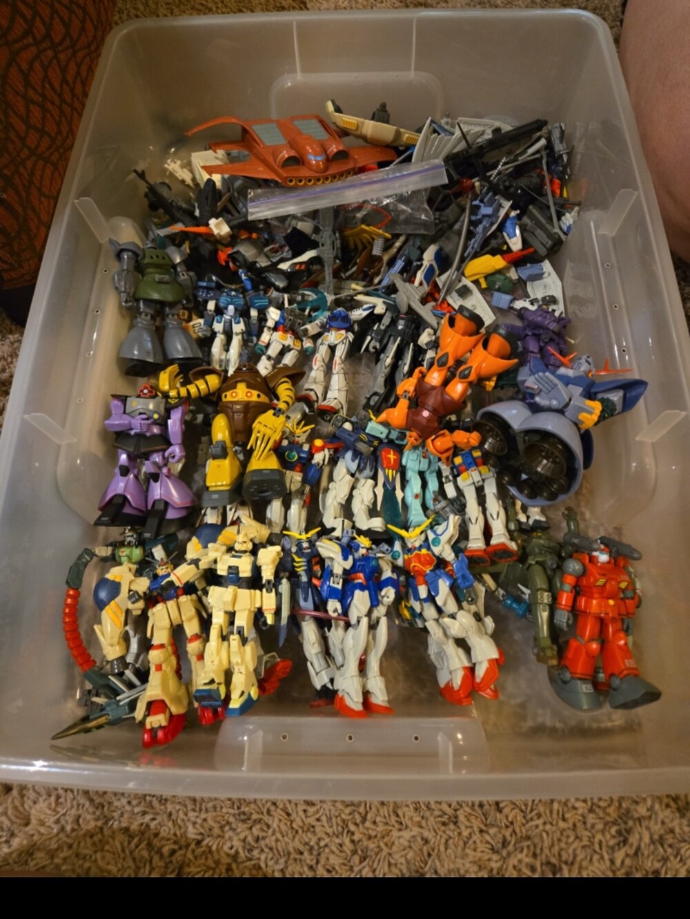 HUGE LOT  vintage 1990's Gundam Bandai action figures with accessories 38 figs